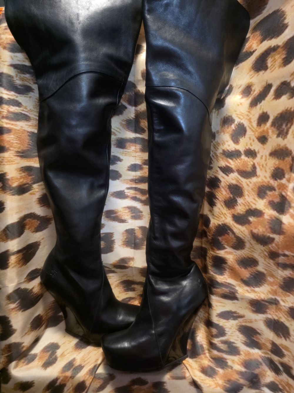 Fluevog LA GRIFFITH PARK Thigh High Over-the-Knee Boots - Size 7-7.5